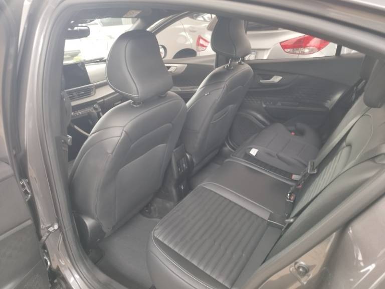 FIAT - FASTBACK - 2023/2023 - Cinza - R$ 117.000,00