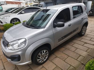 FIAT - UNO - 2017/2017 - Cinza - R$ 44.000,00