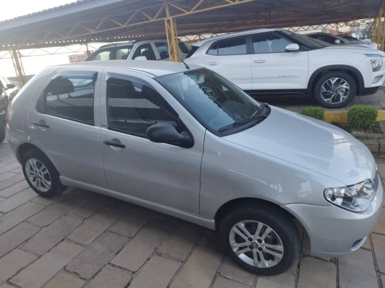 FIAT - PALIO - 2012/2013 - Prata - R$ 34.900,00