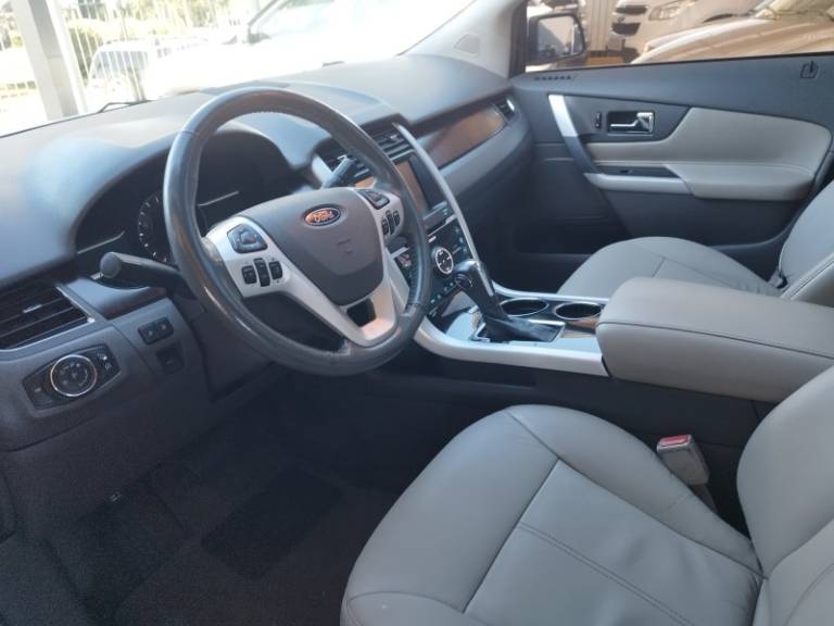 FORD - EDGE - 2011/2012 - Branca - R$ 67.500,00