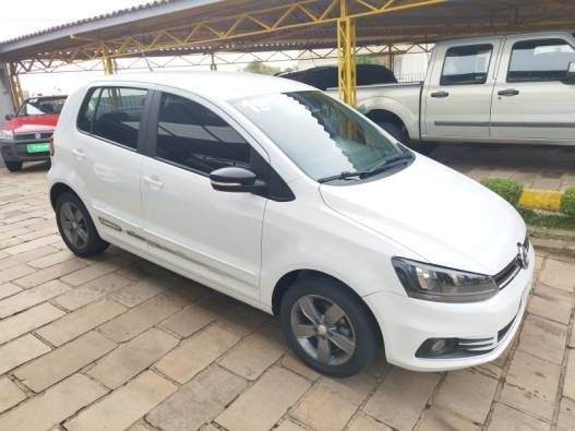 VOLKSWAGEN - FOX - 2019/2019 - Branca - R$ 61.000,00