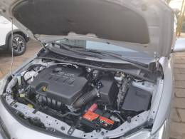 TOYOTA - COROLLA - 2012/2013 - Prata - R$ 69.900,00