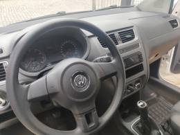 VOLKSWAGEN - FOX - 2013/2014 - Branca - R$ 44.000,00