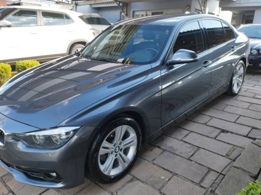 BMW - 320I - 2018/2018 - Cinza - R$ 129.000,00