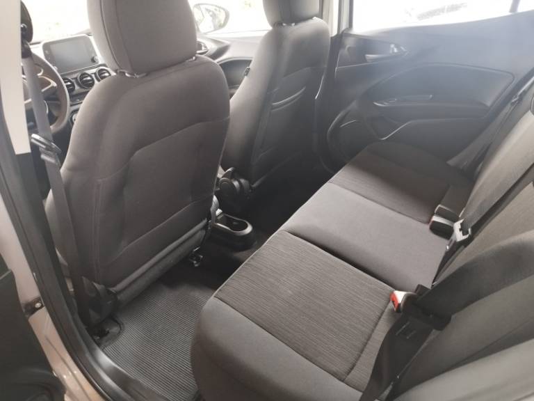 FIAT - ARGO - 2024/2025 - Prata - R$ 82.000,00