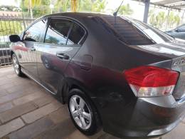 HONDA - CITY - 2009/2010 - Cinza - R$ 45.000,00