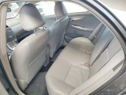 TOYOTA - COROLLA - 2008/2009 - Cinza - R$ 55.500,00