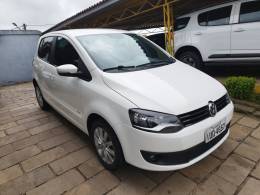 VOLKSWAGEN - FOX - 2013/2014 - Branca - R$ 44.000,00