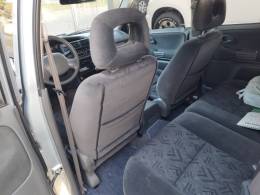 CHEVROLET - TRACKER - 2006/2007 - Prata - R$ 49.000,00