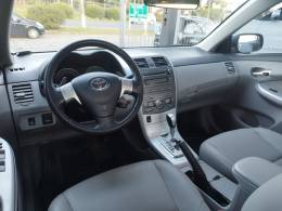 TOYOTA - COROLLA - 2012/2013 - Prata - R$ 69.900,00