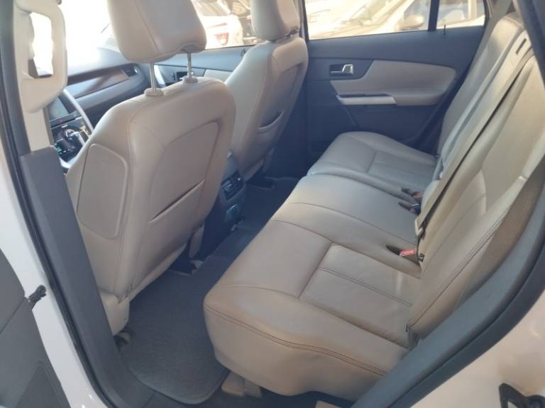 FORD - EDGE - 2011/2012 - Branca - R$ 67.500,00
