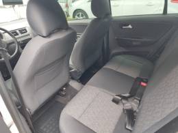 VOLKSWAGEN - FOX - 2013/2014 - Branca - R$ 44.000,00