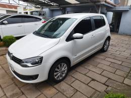 VOLKSWAGEN - FOX - 2013/2014 - Branca - R$ 44.000,00